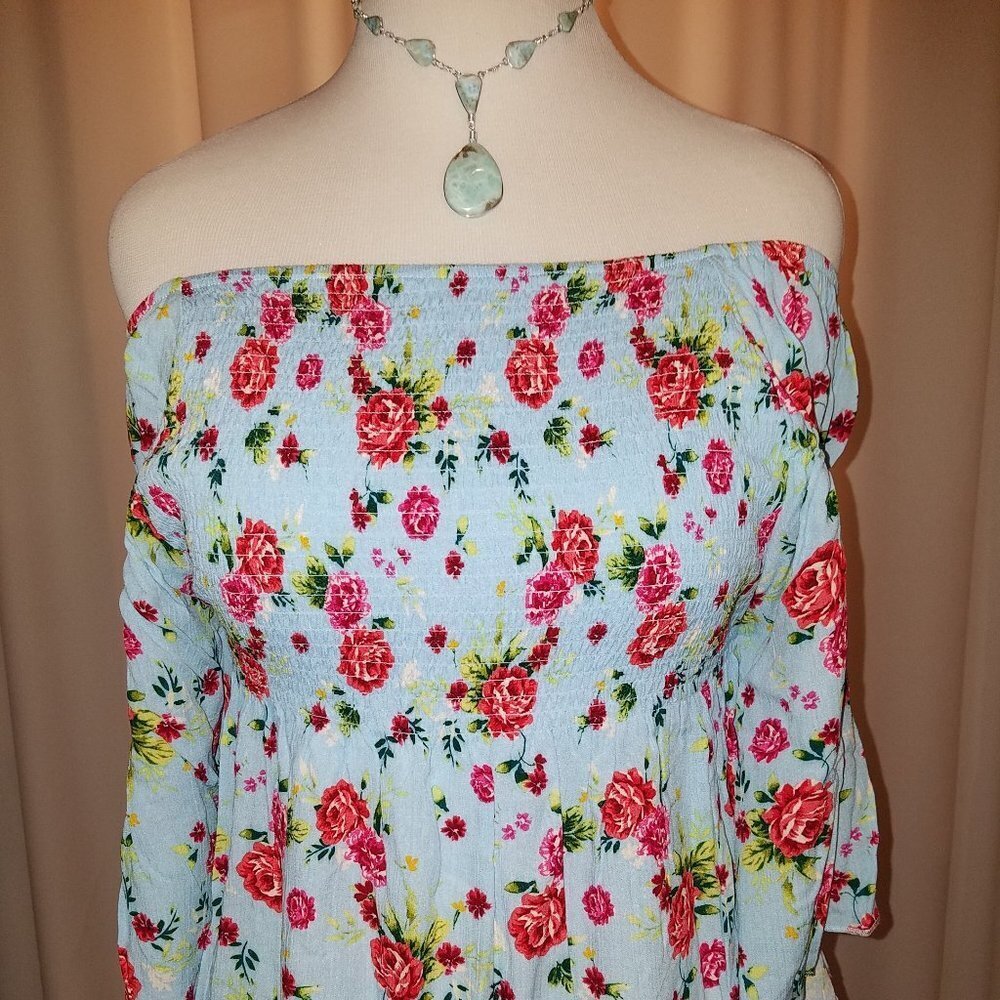 No Boundaries powder blue drop shoulder top XL - Picture 3 of 4